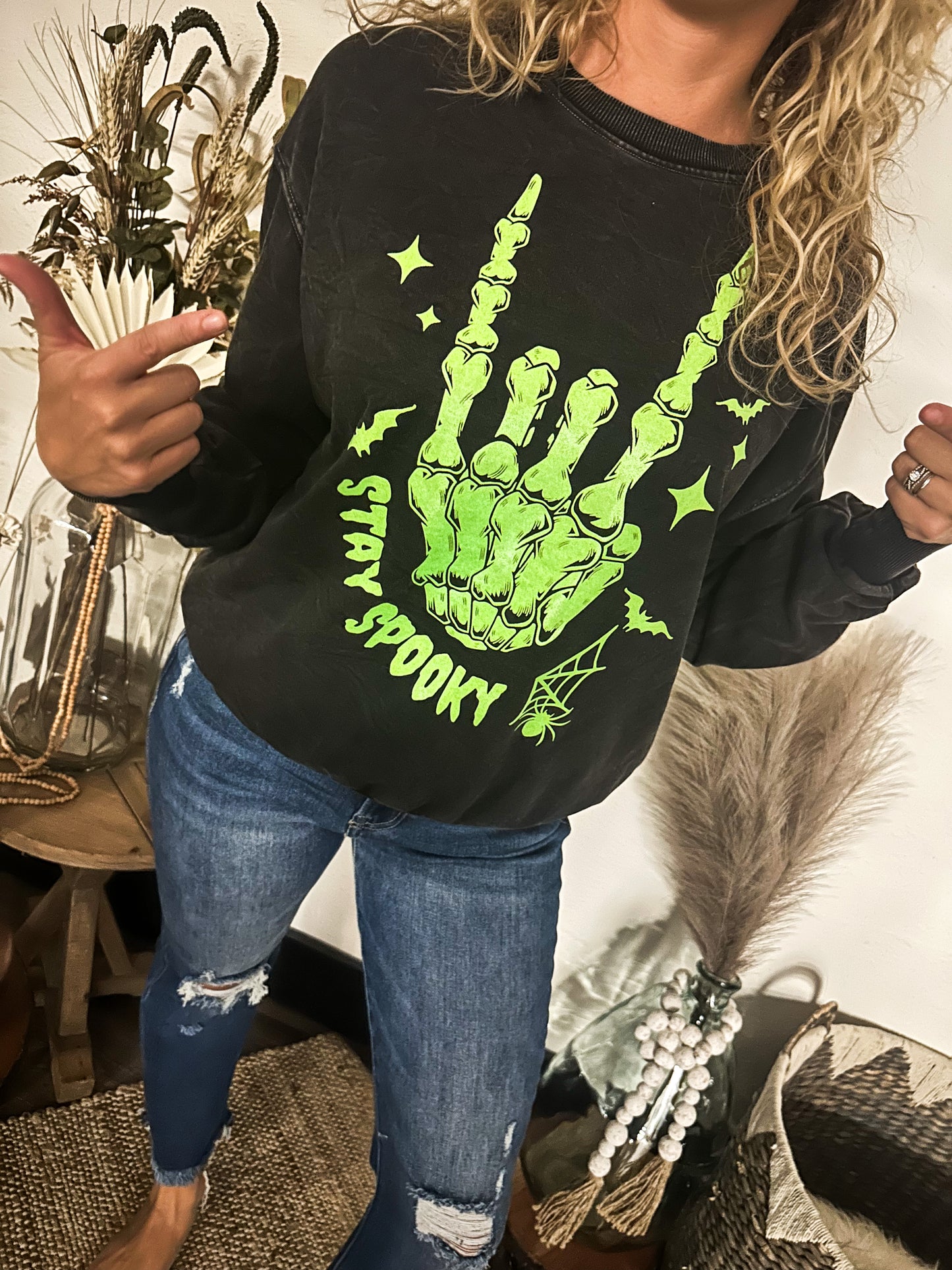 Spooky Soul Glow in the Dark Sweatshirt, Black