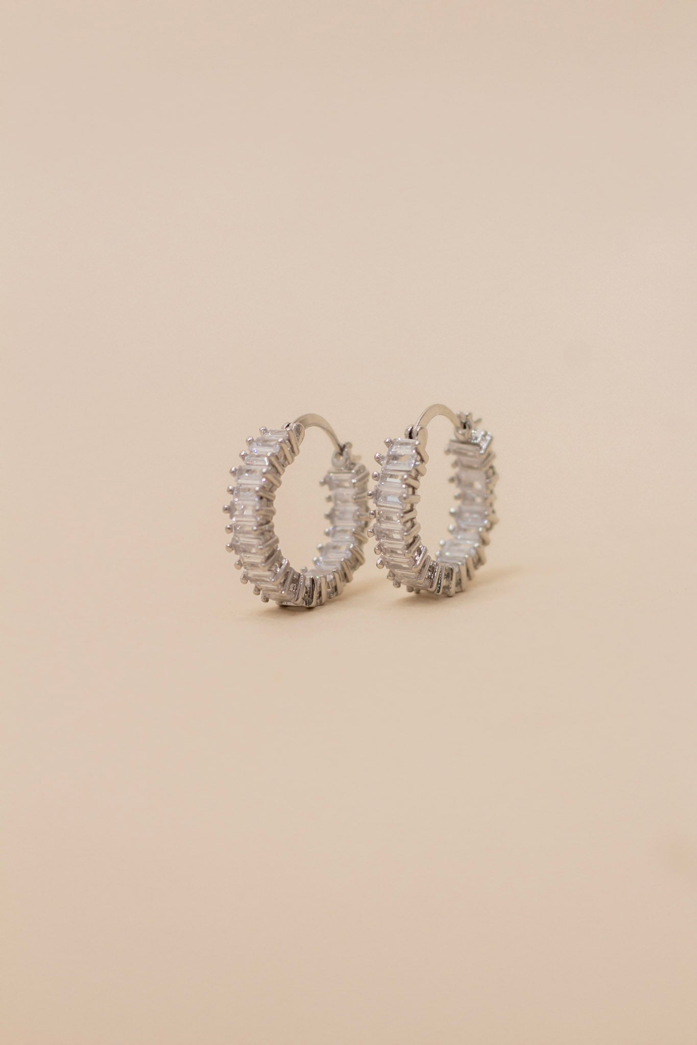 Luxe Collection - Pearl Earrings, Silver