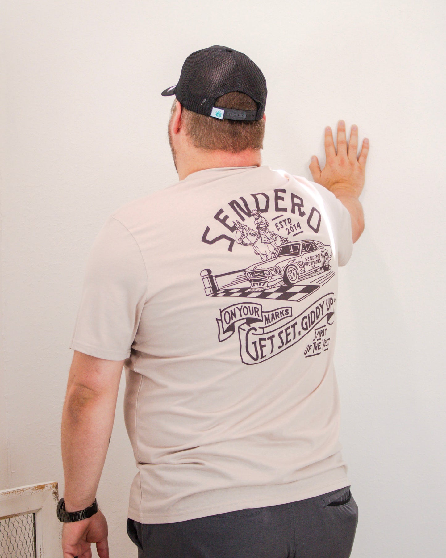 Sendero Giddy Up Graphic Tee, Sand