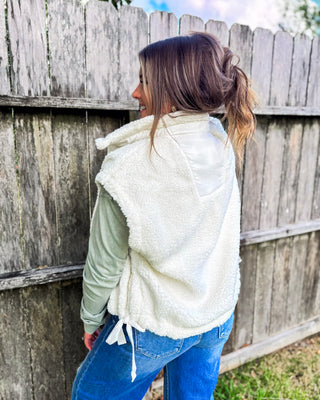 Cozy Cloud Vest, White
