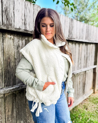 Cozy Cloud Vest, White