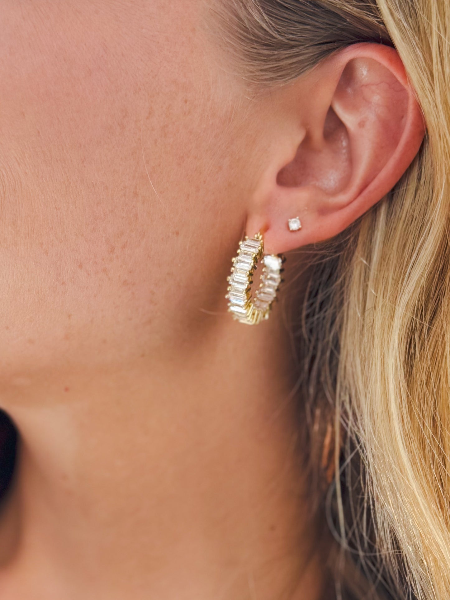 Luxe Collection - Pearl Earrings, Gold