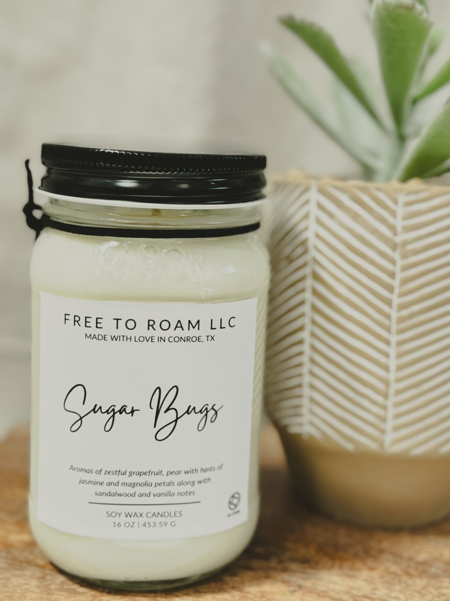 Soy Candle, Sugar Bugs - 16oz.