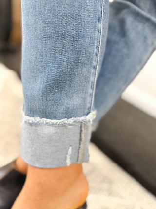 The Henderson High Rise Straight Jeans, Medium Artemis