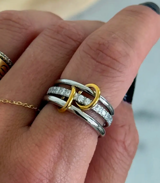 The Taylor Ring, Multi