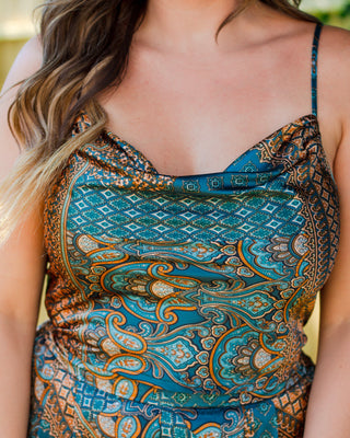 Serene Scene Cropped Tank, Teal